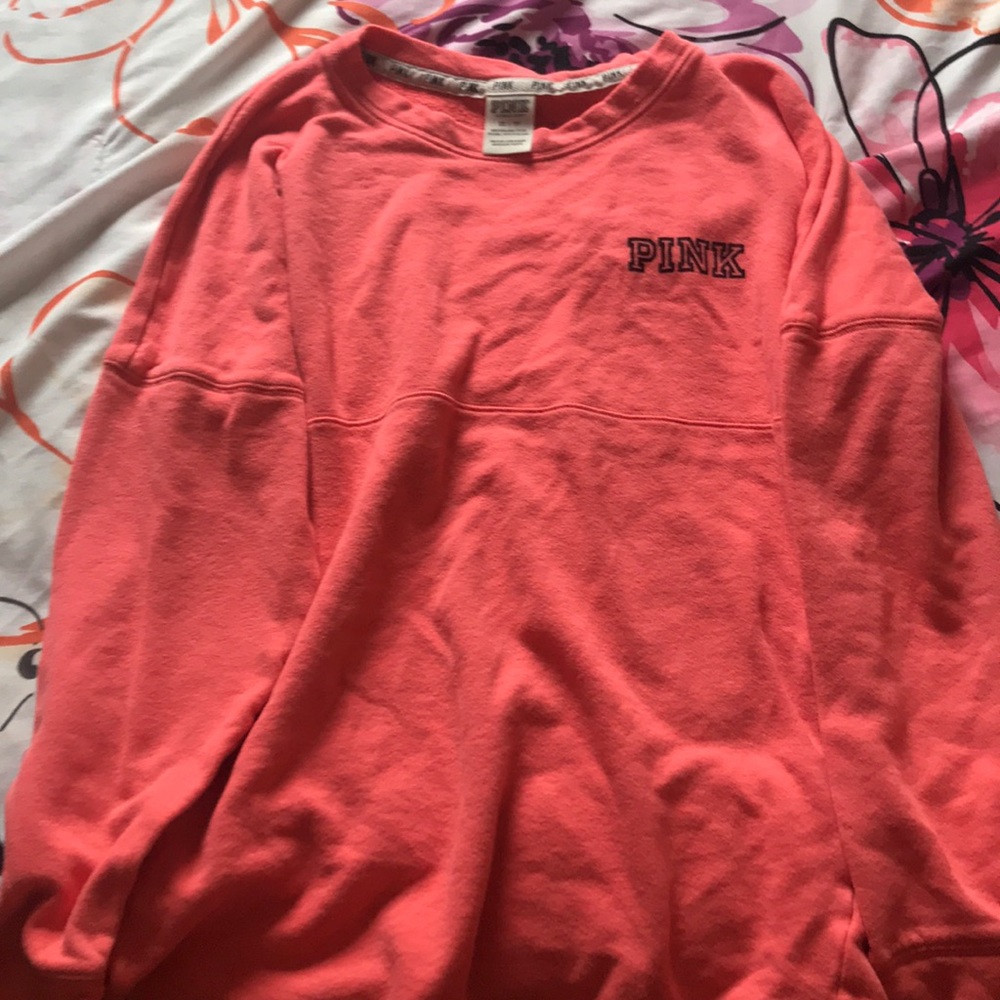 Victoria’s Secret top